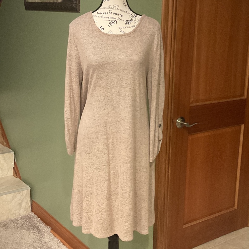 Apt. 9 Soft Beige Long Sleeve Dress, Size M